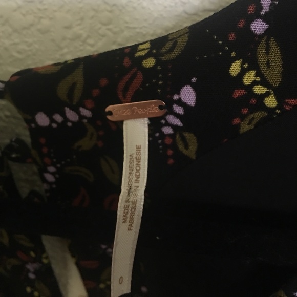 Free People Meet Virginia Shorts Romper - Picture 5 of 9